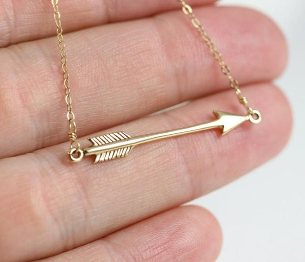 Gold on sale arrow necklace